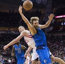 梦幻联动！比亚迪仰望U8入驻《和平精英》 可原地掉头